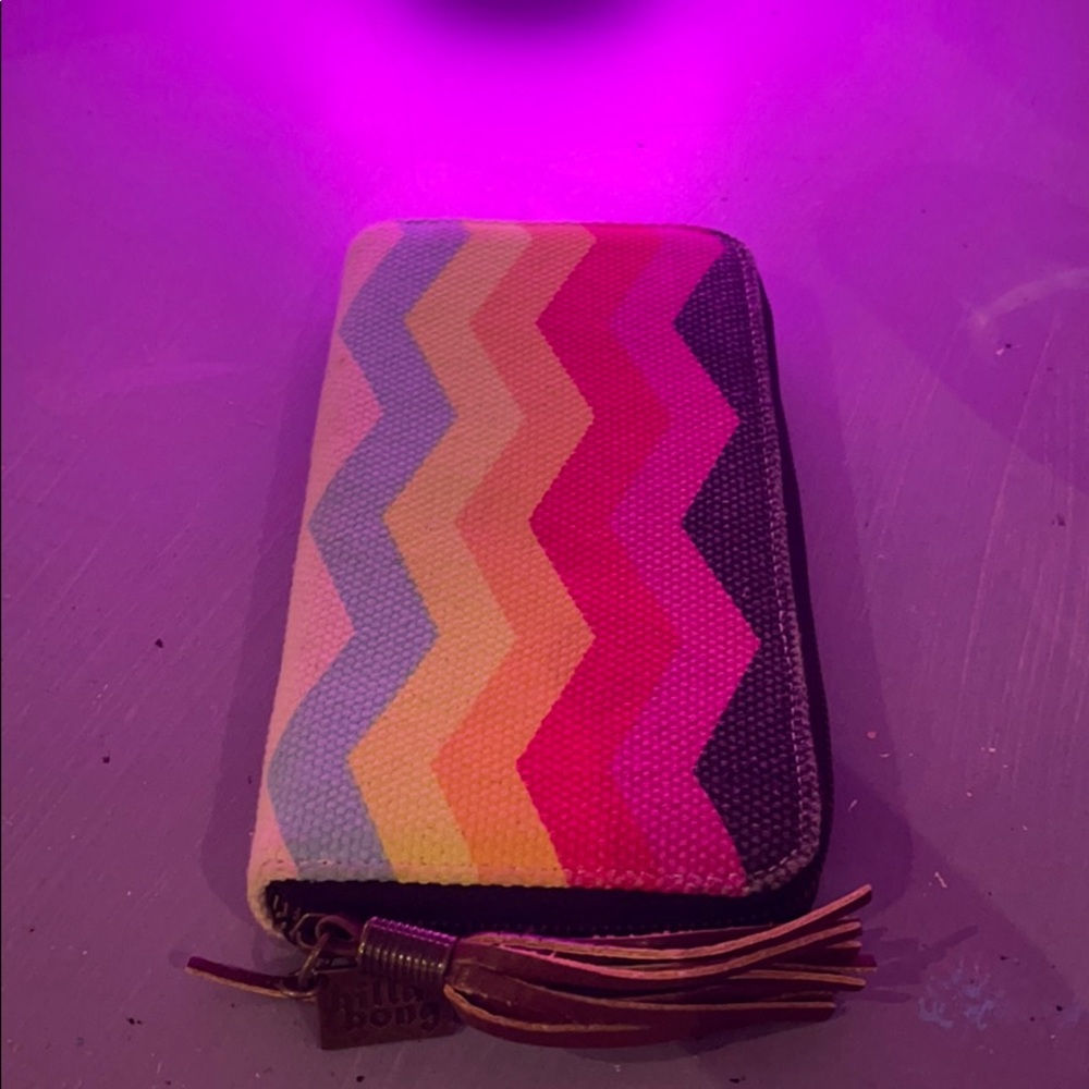 Billabong wallet